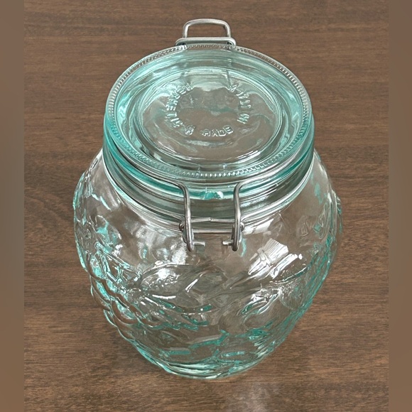 HERMETIC GREEN TINT GLASS FRUIT EMBOSSED 6" CANISTER WIRE BAIL HINGED LID ITALY - Picture 4 of 15